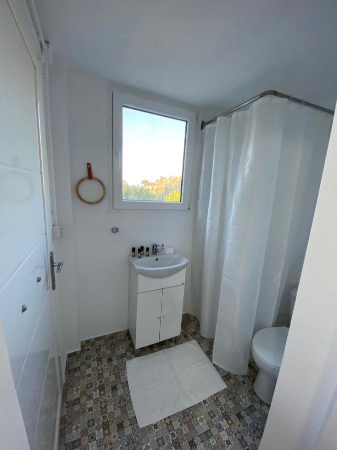 Ferienwohnung House With Beautiful Garden In Plomari Exterior foto